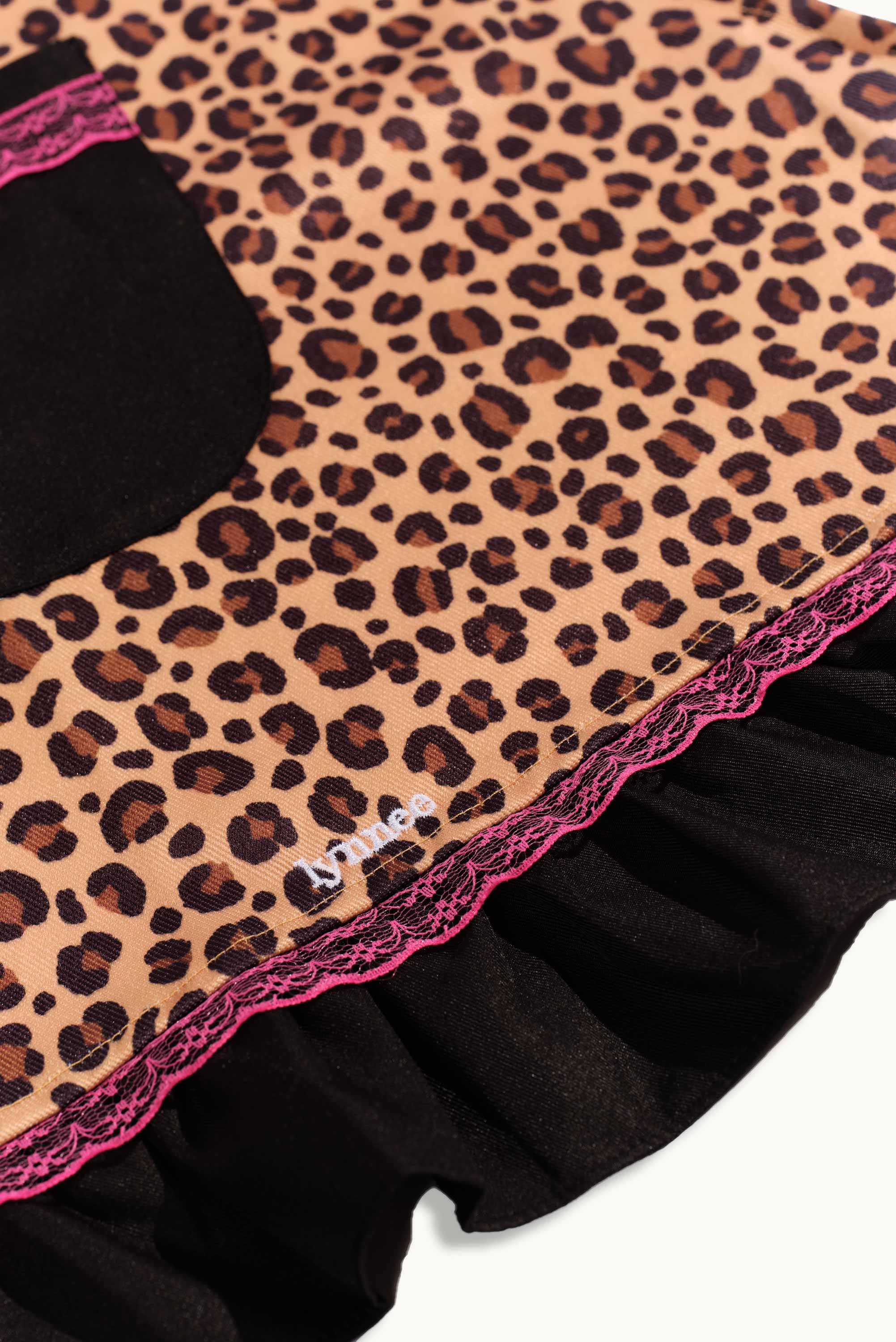 The Leopards Apron