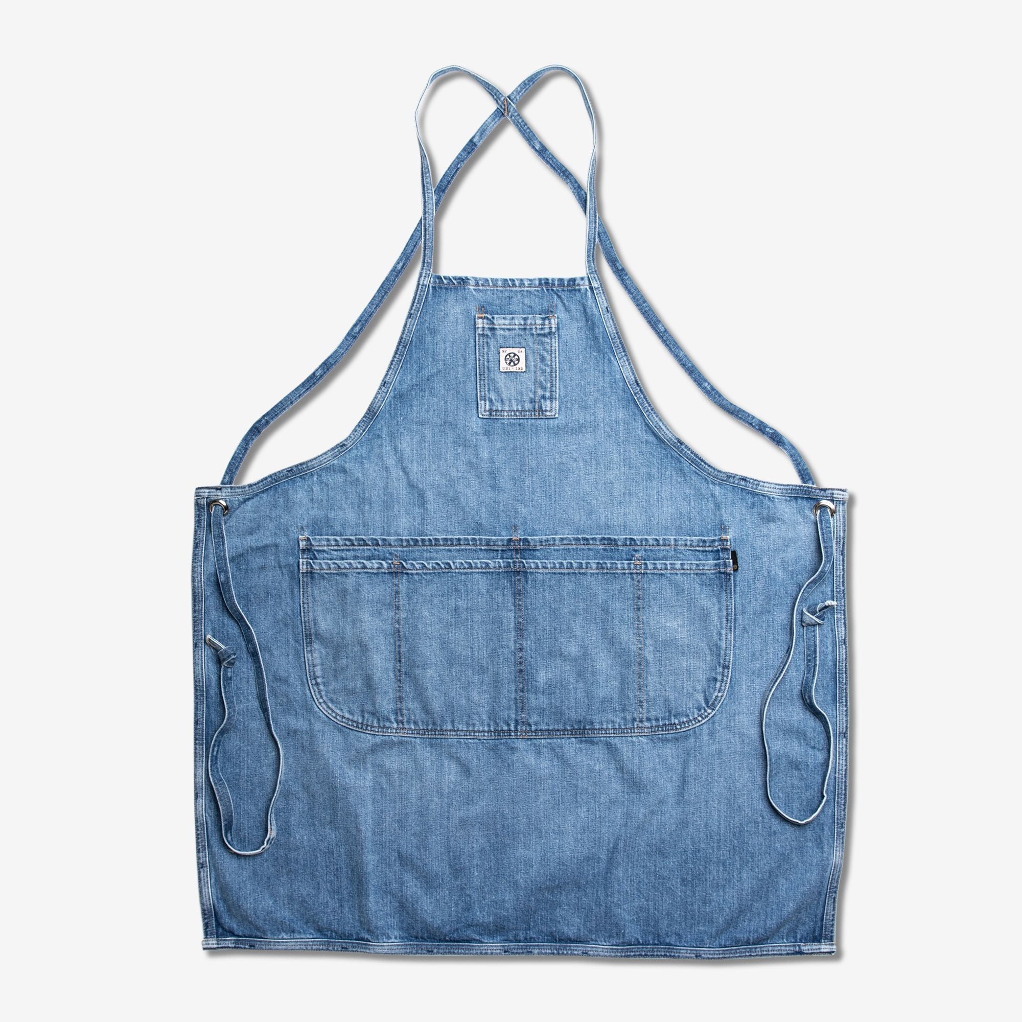 THE CLASSIC APRON